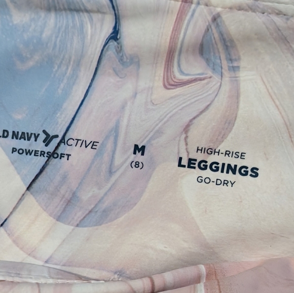 Girls Old Navy Active Wear Top with Built in Bra & Matching Leggings - Picture 7 of 8